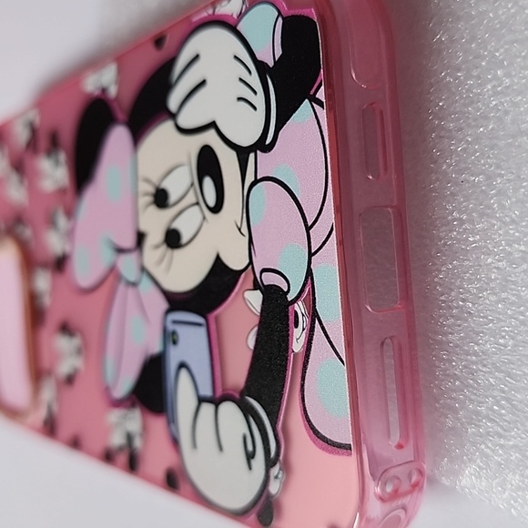 Brand new Apple IPhone 15 Pro Max Disney Minnie Mouse Silicone Phone case - Picture 4 of 7